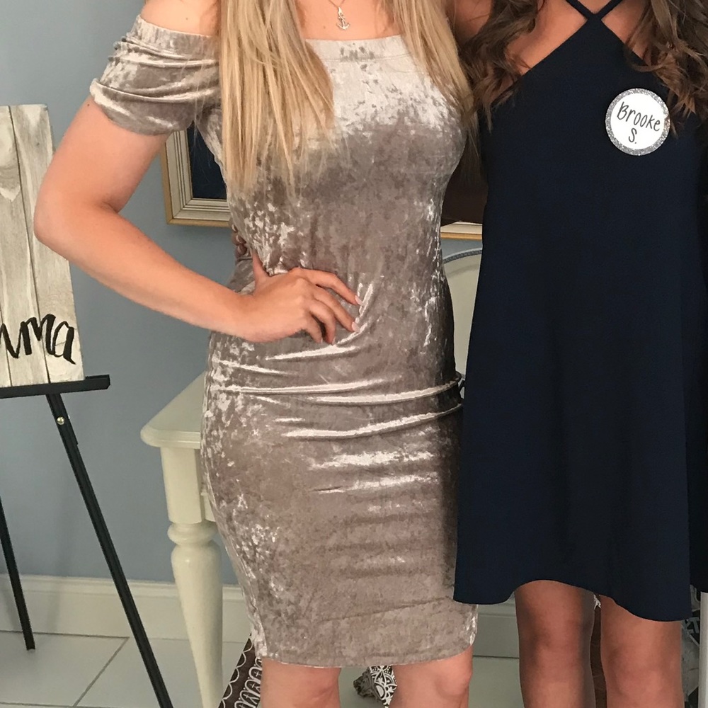 Grey Velvet MIDI Dress